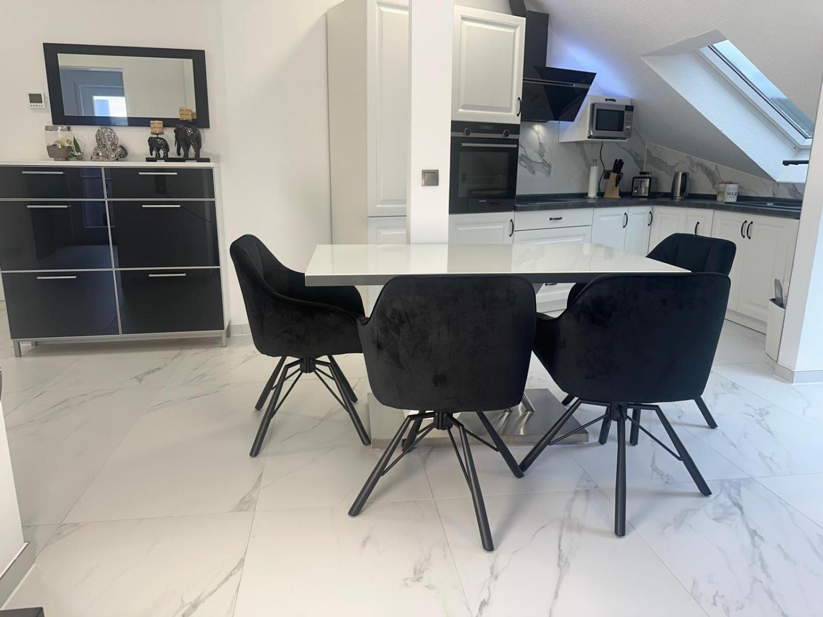 Flexible, Schoene Und Gut Aussehende Feriensuite Reutlingen Exterior photo