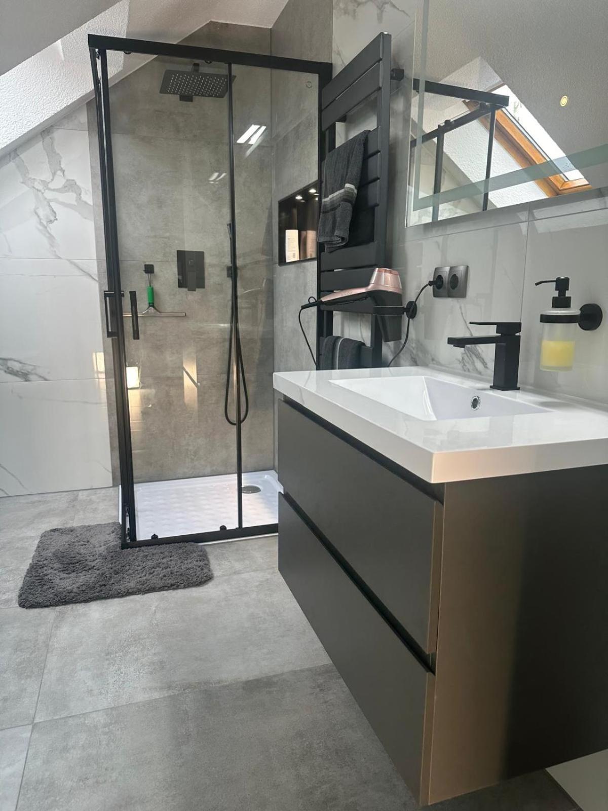 Flexible, Schoene Und Gut Aussehende Feriensuite Reutlingen Exterior photo